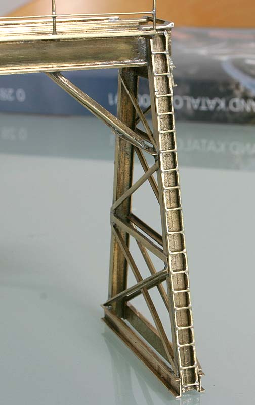 [Image: crane21.jpg]