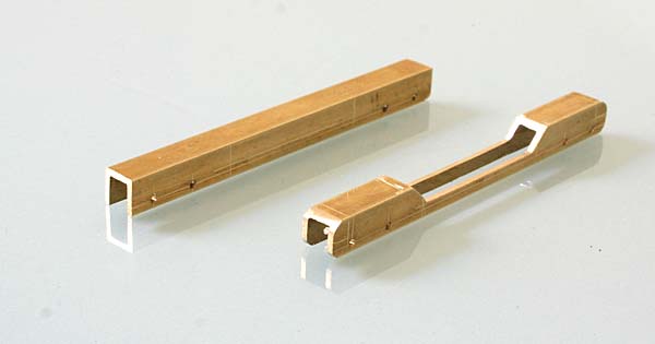 [Image: crane23.jpg]