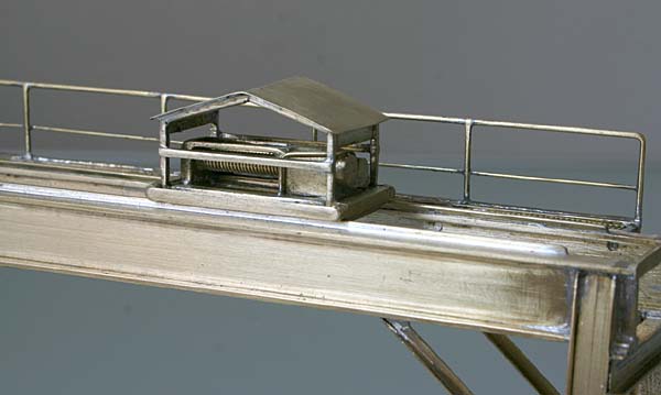 [Image: crane38.jpg]